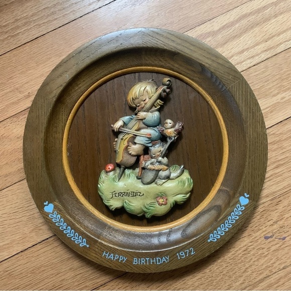 Vintage Fernandez Wood Carved Plate Happy Birthday 1972 Fernandez Picture Frame - Picture 2 of 10